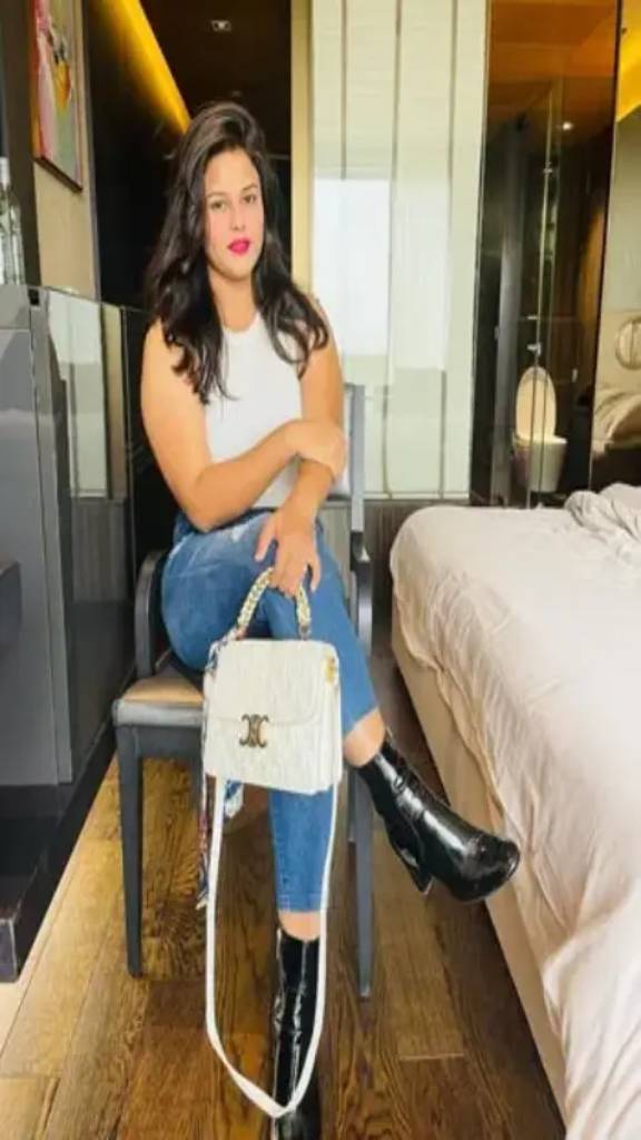 Shirdi call girl service